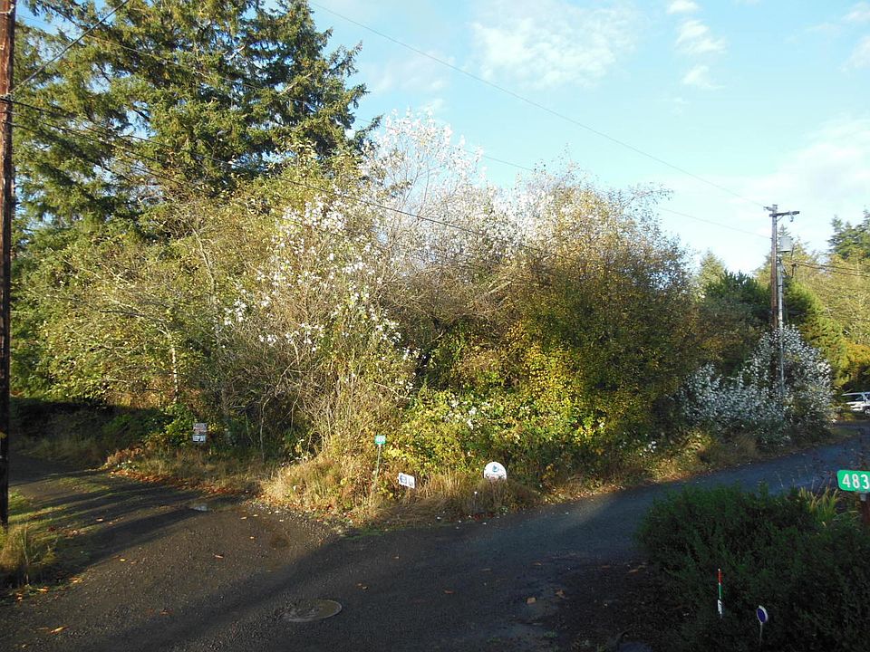 1st image of 4830 Crab Ave W
