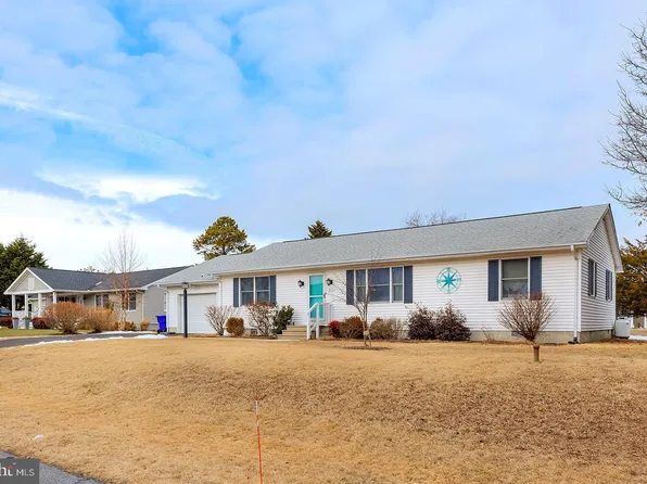 413 Katie St, Ocean View, DE 19970