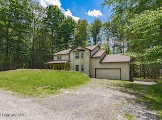 210 Pontiac Path, Pocono Lake, PA