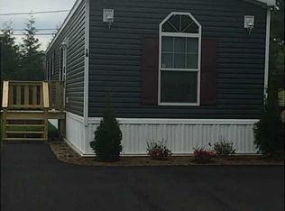 18 Valiant Dr, Coventry, RI 02816