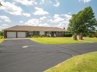 11040 Goldenrod Rd, Carthage, MO 64836