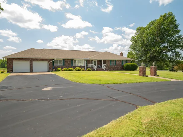 11040 Goldenrod Road, Carthage, MO 64836