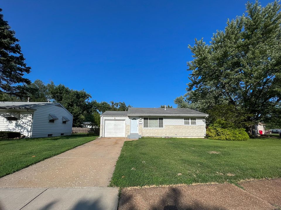 1st image of 895 Florland Dr