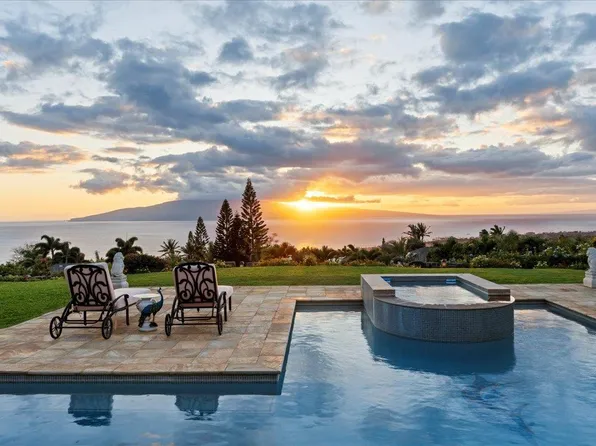 75 E Huapala Pl #B, Lahaina, HI 96761