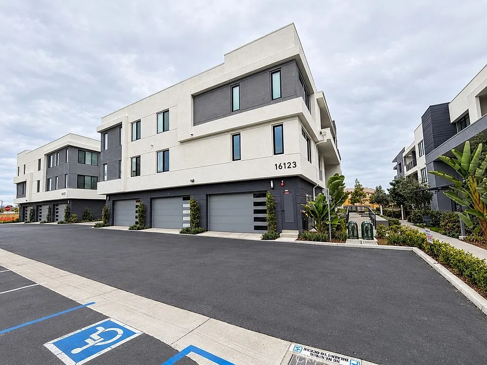 16123 Dawn Way