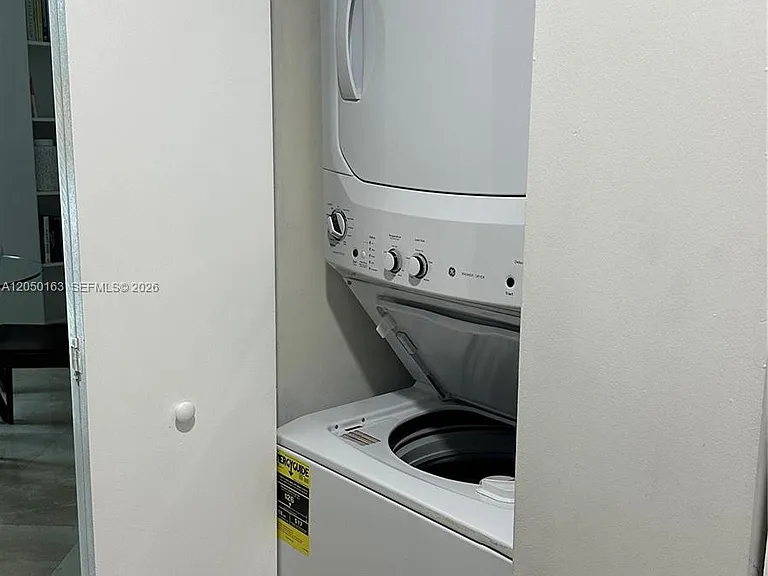 3180 SW 22nd Ter #507 — Photo 7