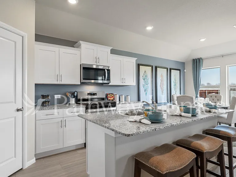 2100 Fallston Dr — Photo 2