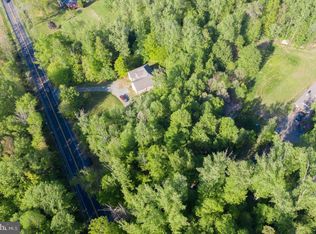 1050 Hedding Jacksonville Rd, Columbus, NJ 08022