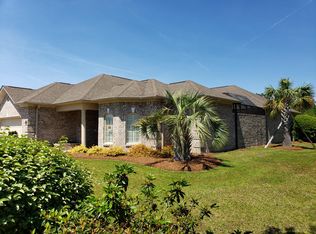 1010 Ringlet Ct, Winnabow, NC 28479