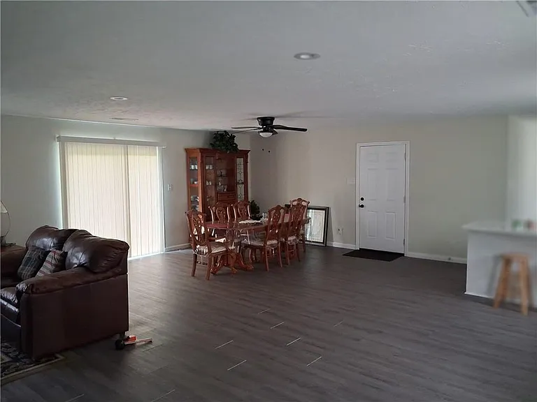 2275 Briarwood Dr SW — Photo 6