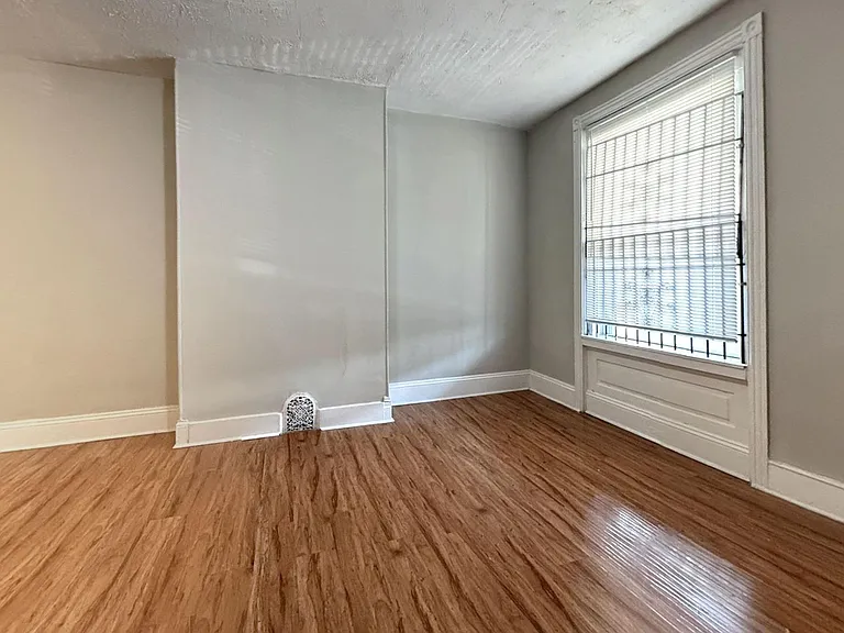 236 N Wanamaker St — Photo 10