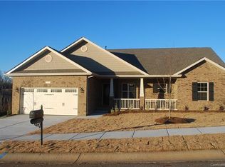 7231 Kenyon Dr, Denver, NC 28037