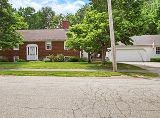 16 Tallwood Rd, Augusta, ME 04330