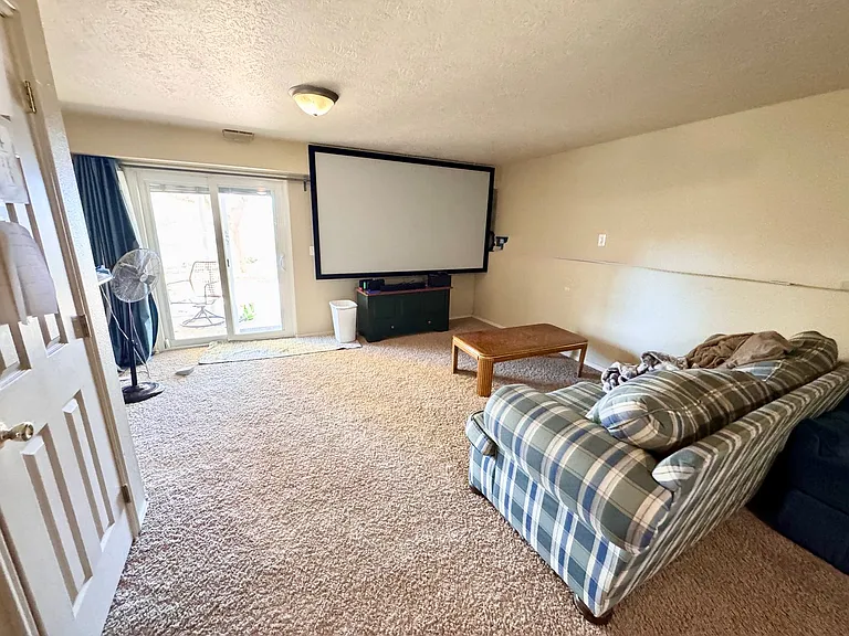1265 N Santa Clara Pkwy — Photo 15