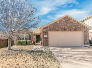 7169 Kickapoo Dr, Fort Worth, TX 76179