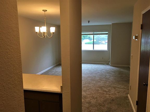 3rd image of 116 Vista Prieta Ct #116