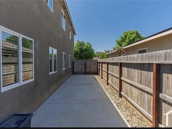 689 Coppola Ct, Merced, CA 95348
