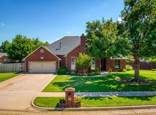 805 Ashland Dr, El Reno, OK 73036