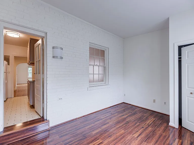2614 41st Street NW — Photo 37