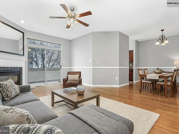 3rd image of 10211 Cove Ledge Ct