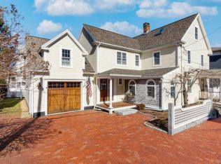 52 Boardman St, Newburyport, MA 01950