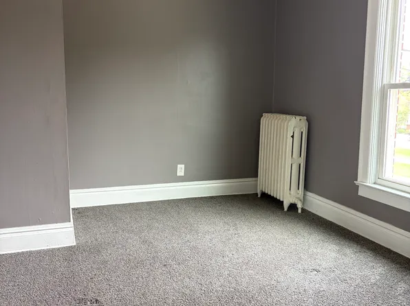 510 Oliver St APT 3, North Tonawanda, NY 14120