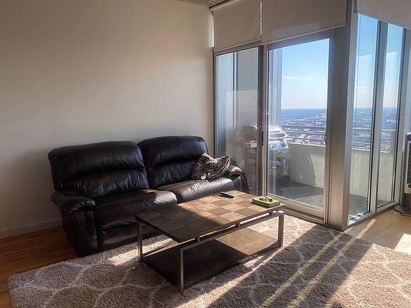 3rd image of 1720 S Michigan Ave APT 3013