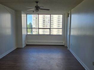 340 Dixon Rd #504, Toronto, ON M9R1T1