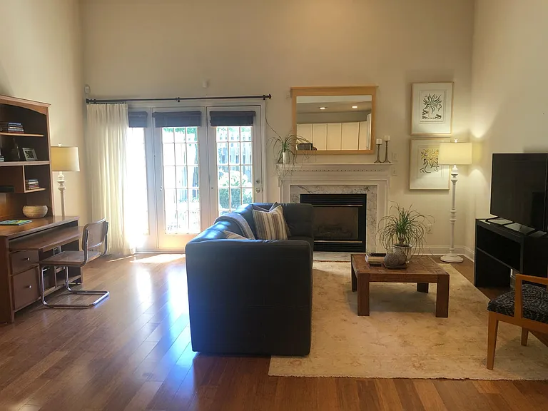 703 Teague Pl — Photo 13