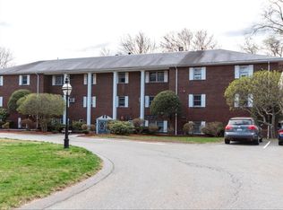 48 Great Rd APT 16, Acton, MA 01720