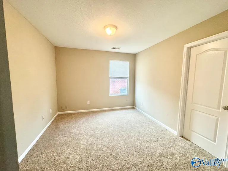 142 Vancouver Rd — Photo 16