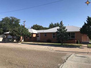 1424 S Globe Ave, Portales, NM 88130
