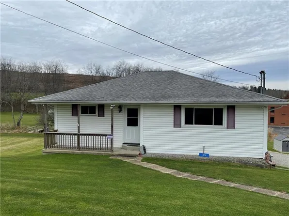 35 Lagonda Rd, Washington, PA 15301