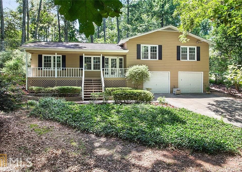 1st image of 808 Vinson Ct