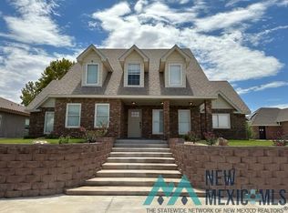 2103 Westridge Rd, Carlsbad, NM 88220