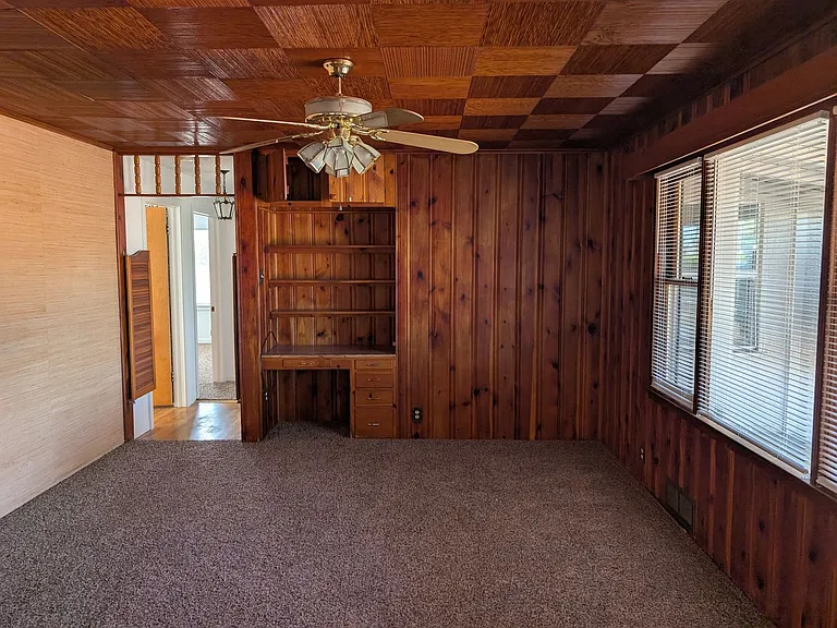 7262 S Cedar Ave — Photo 11