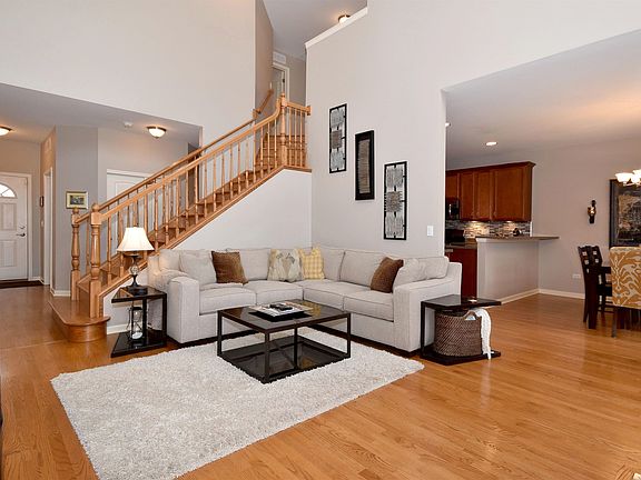 2nd image of 532 Bobby Ann Ct #532