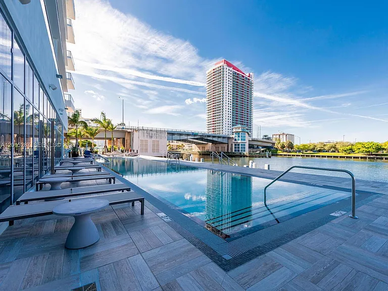 4010 S Ocean Dr #R2004 — Photo 10