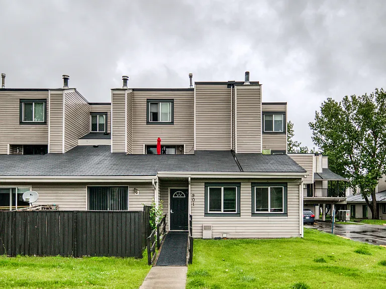 500 Tower Lane Dr SW — Photo 9