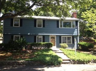 26 S View Rd, Lynn, MA 01904