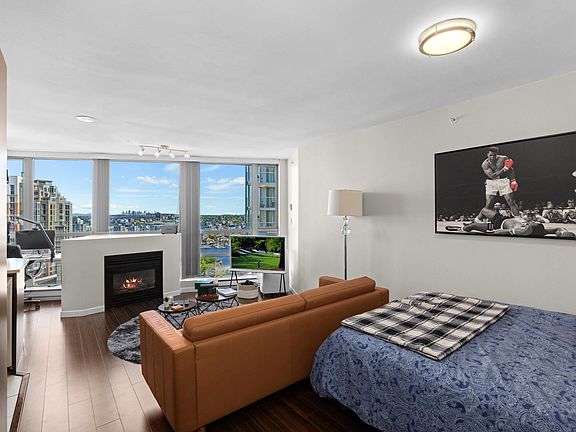3rd image of 501 Pacific St #2410