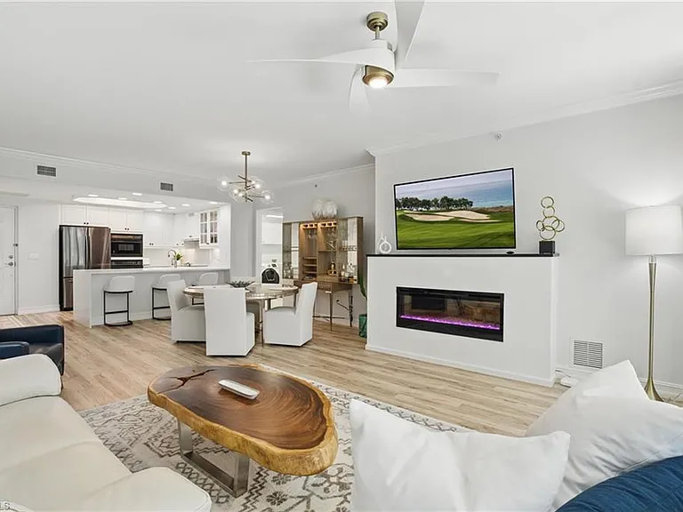 2728 Tiburon Blvd E #A-104 — Photo 5