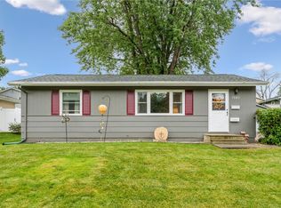 1145 W 14th Ave, Marion, IA 52302