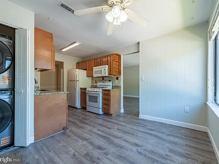 8723 Hayshed Ln #31 — Photo 9