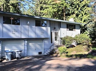 5414 Academy Terrace Dr W, University Place, WA 98467