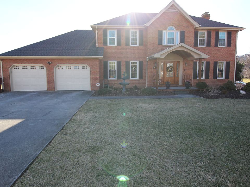 1st image of 3321 Berkshire Cir