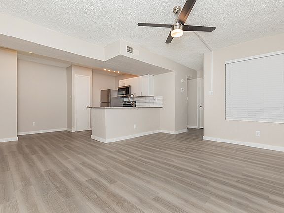 3rd image of 11821 N 28th Dr APT 145