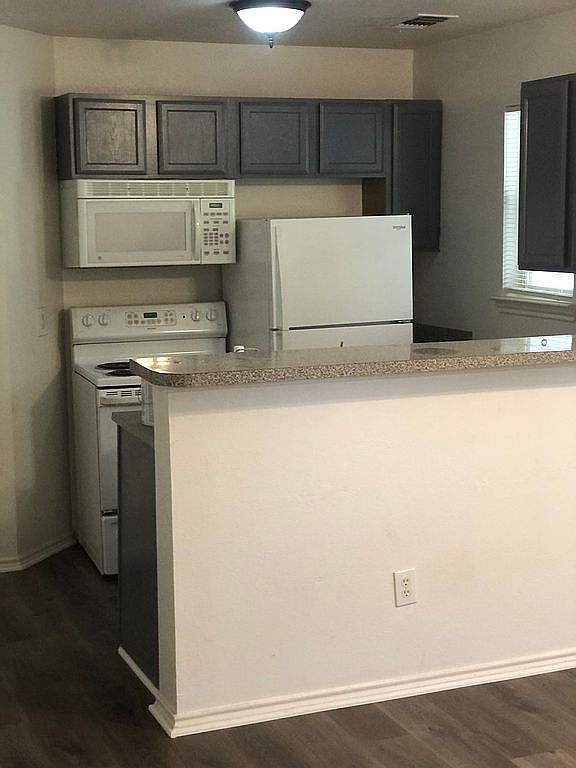 1204 Village Garden Dr, Azle, TX 76020 Zillow