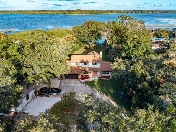 1416 Grove Ave, Leesburg, FL 34748