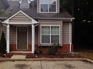 2 Madrone Pl, Hampton, VA 23666